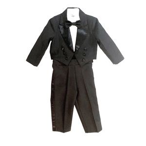 Lida 5 piece black tuxedo set for little boy large